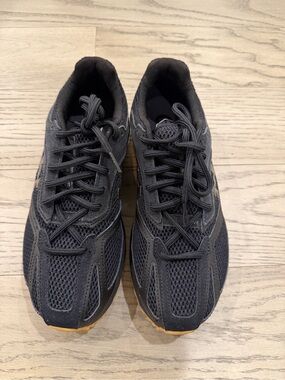 Under Armour forge 96 black retro gum retro